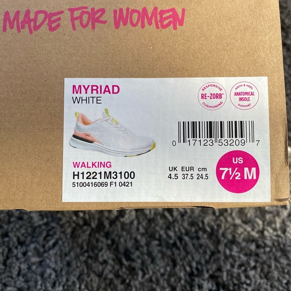 Ryka walking sneaker! Worn once! - Picture 4 of 4